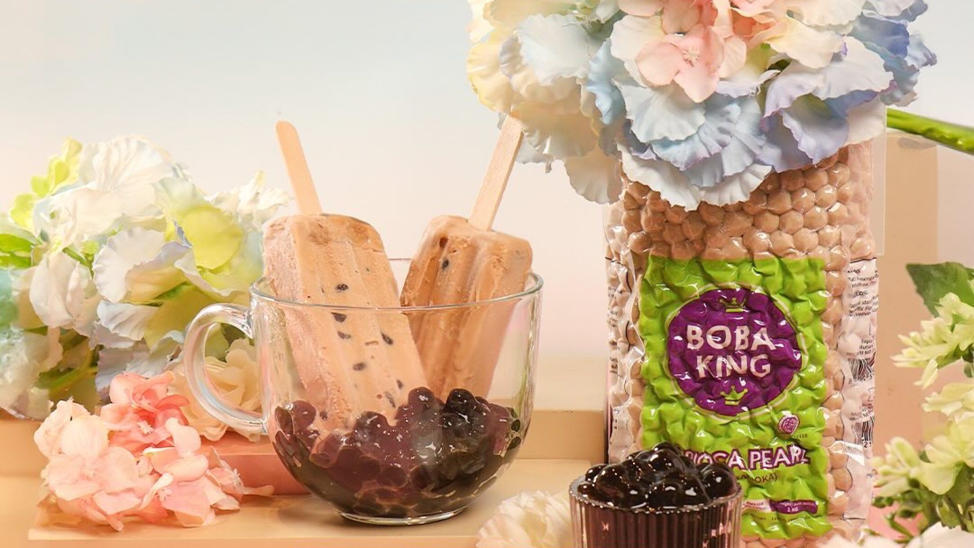 Bikin Boba Popsicle ternyata semudah itu loh!Gak percaya slide aja artikel berikut biar referens