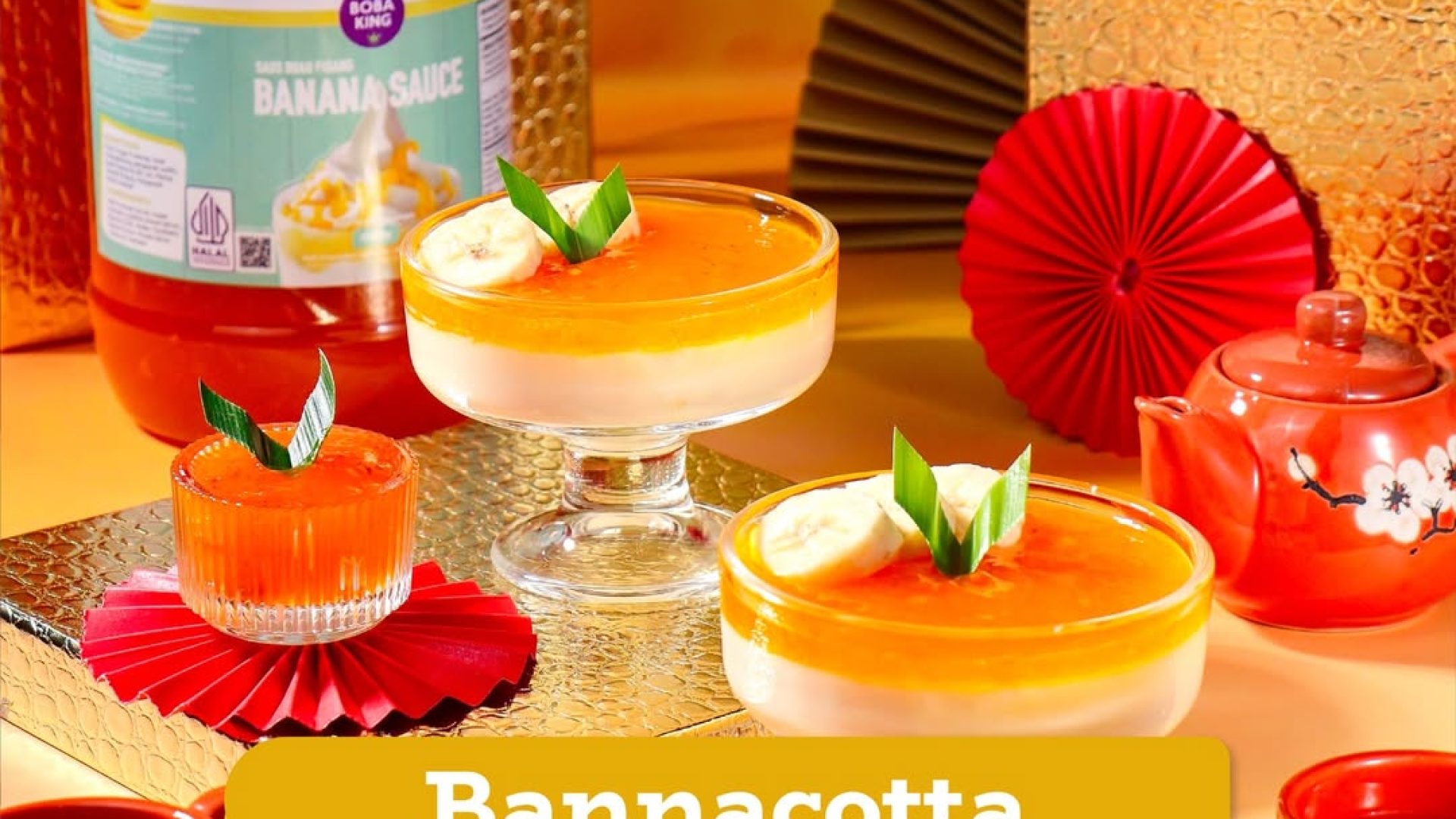 Lembutnya pannacotta berpadu sempurna dengan siraman Banana Sauce dari Bobaking yang manis dan a